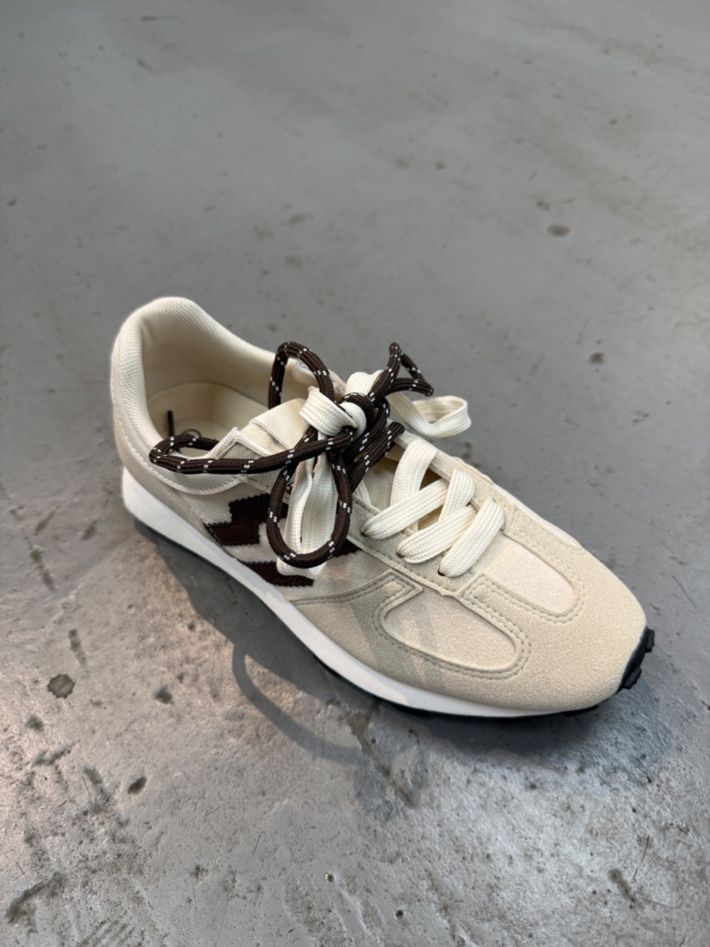 Neutral  beige  double  Lace-Up Women's Sneaker 3050